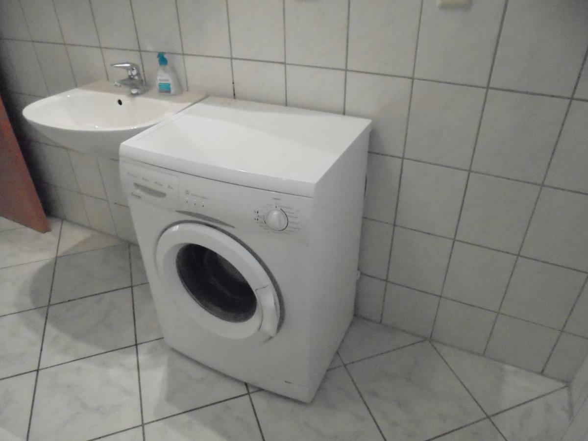 أوبيرهاوزين Ferienwohnung Mit Terasse المظهر الخارجي الصورة